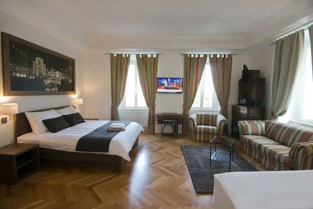 Zois Apartments