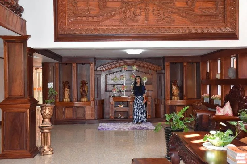 Vanne Hotel