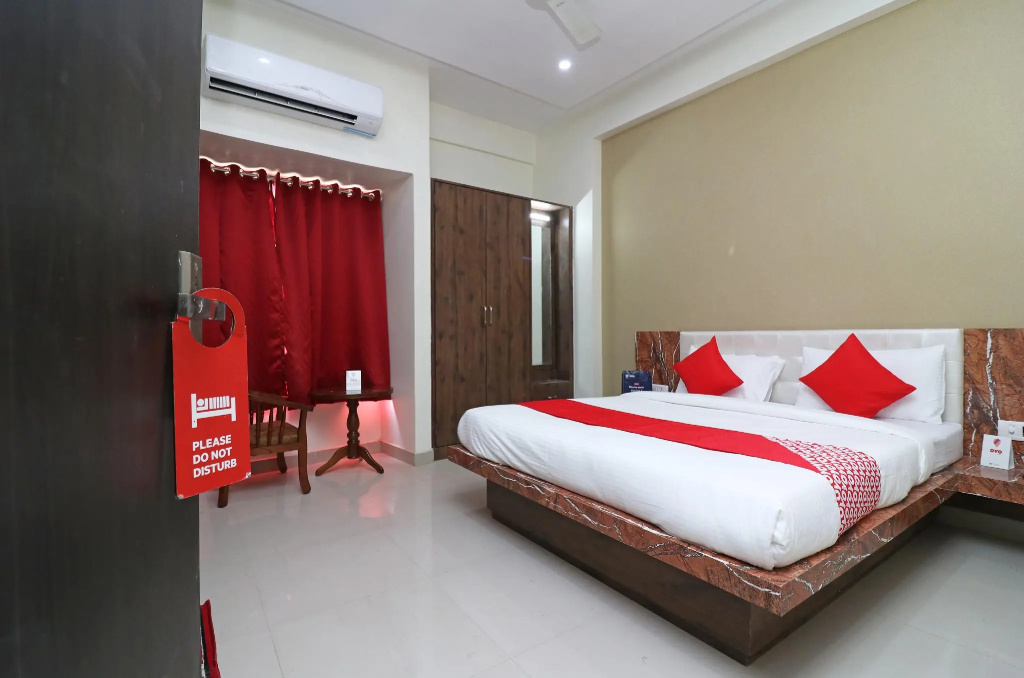 Capital O 13423 Kamdhenu Inn