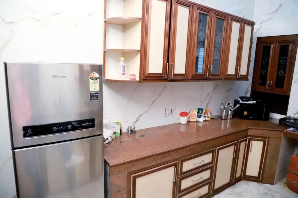 2Bhk Fortune Home,E28 1A Saket Near Max Hospital,Pvr