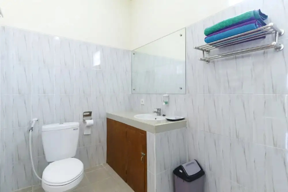 Pucuk Merah 51 Guesthouse Canggu