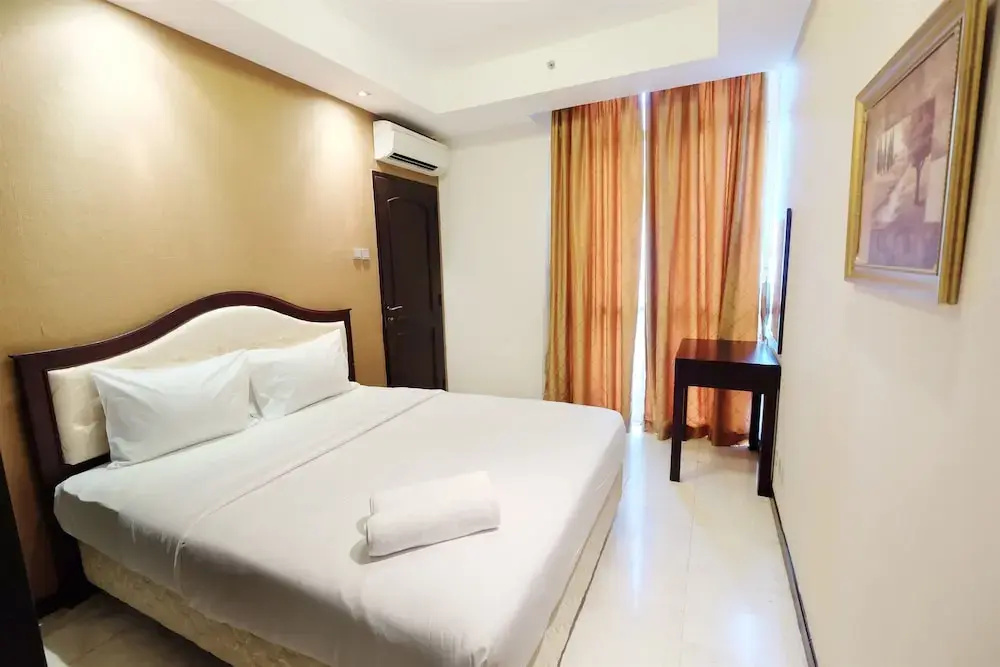 Spacious 2BR Tower Green Apartment Signature Park Grande