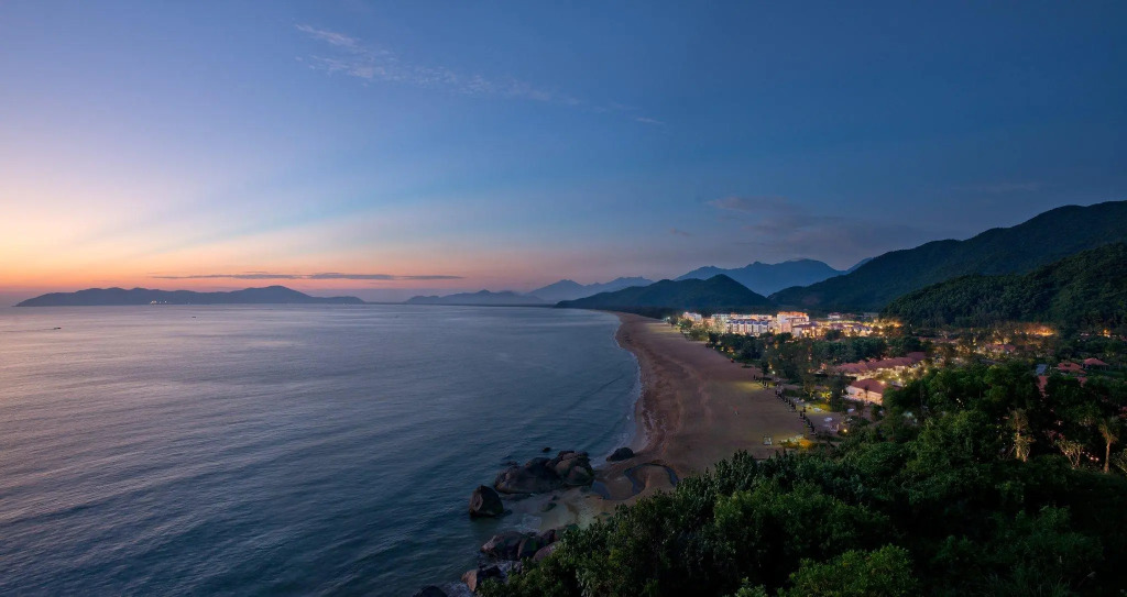 Курорт Banyan Tree Lang Co