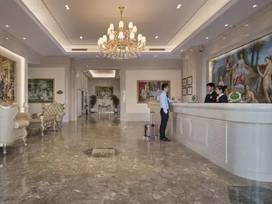 Vienna International Hotel (Baotou Zhengxiang International Store)