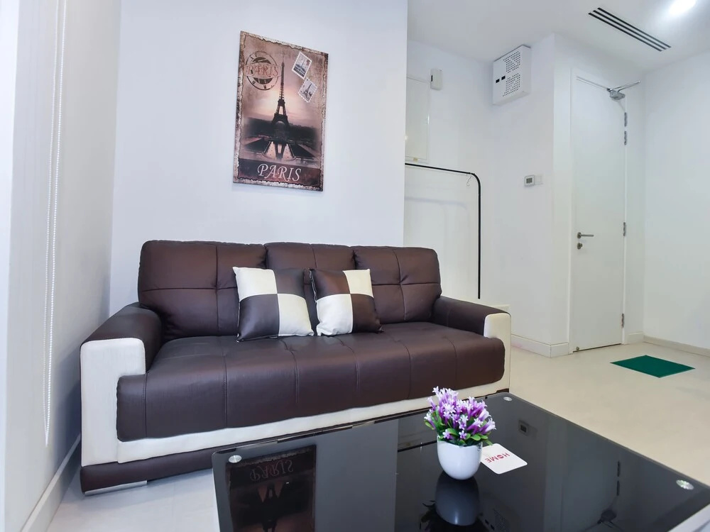 OYO Home 871 Elegant Binjai 8