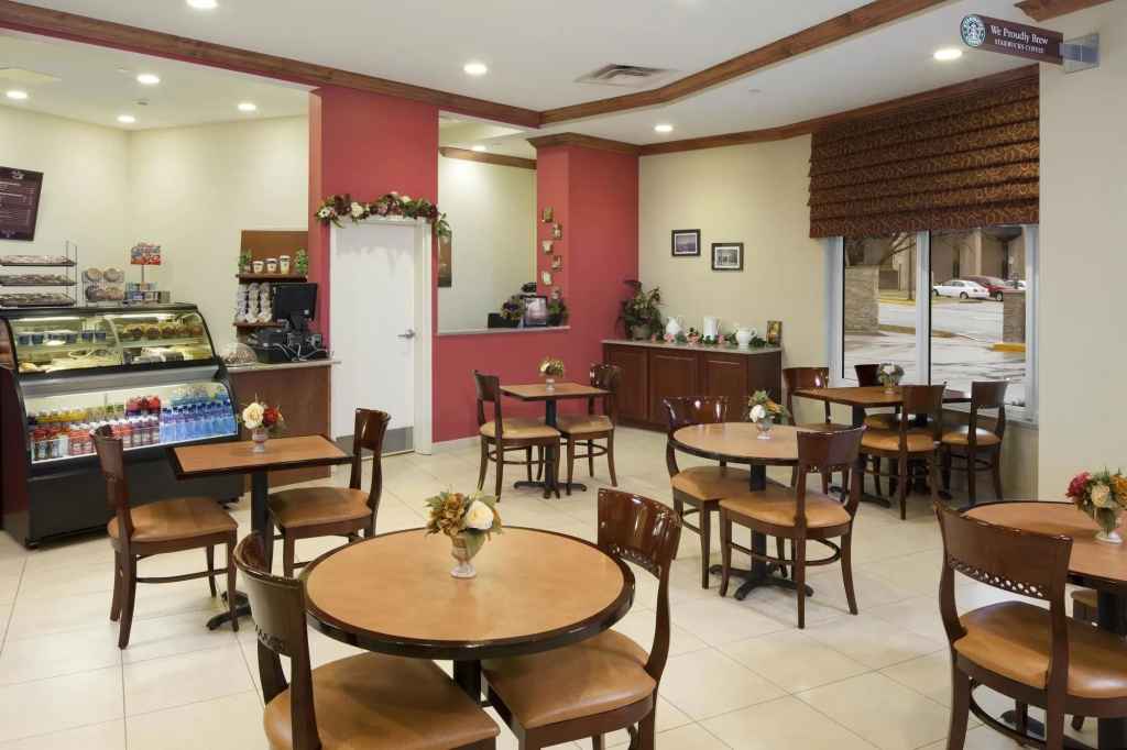 DoubleTree by Hilton Jefferson City