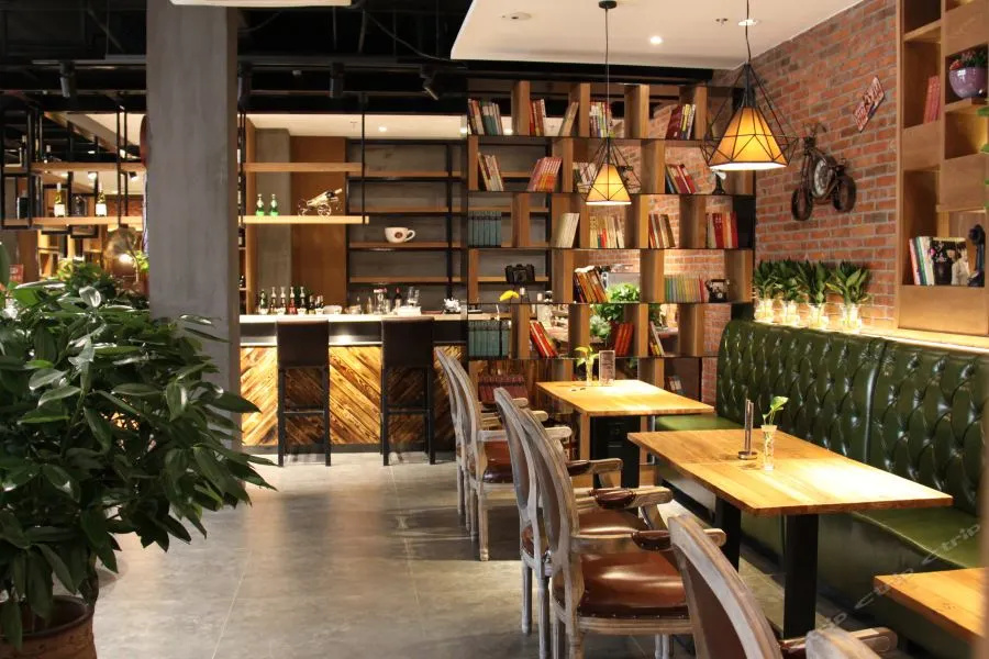 James Joyce Coffetel Zhuozhou City Government Branch
