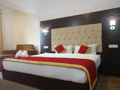 Alpine Hills Hotel