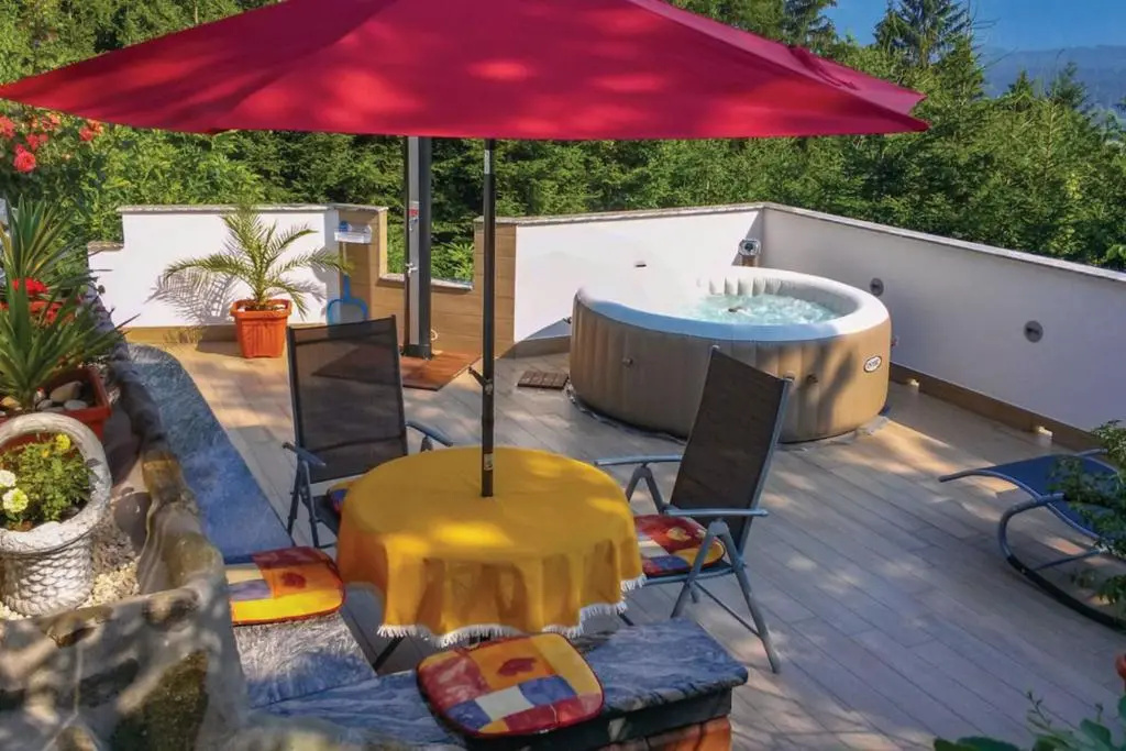 Bonidesa House With Whirlpool - Happy Rentals