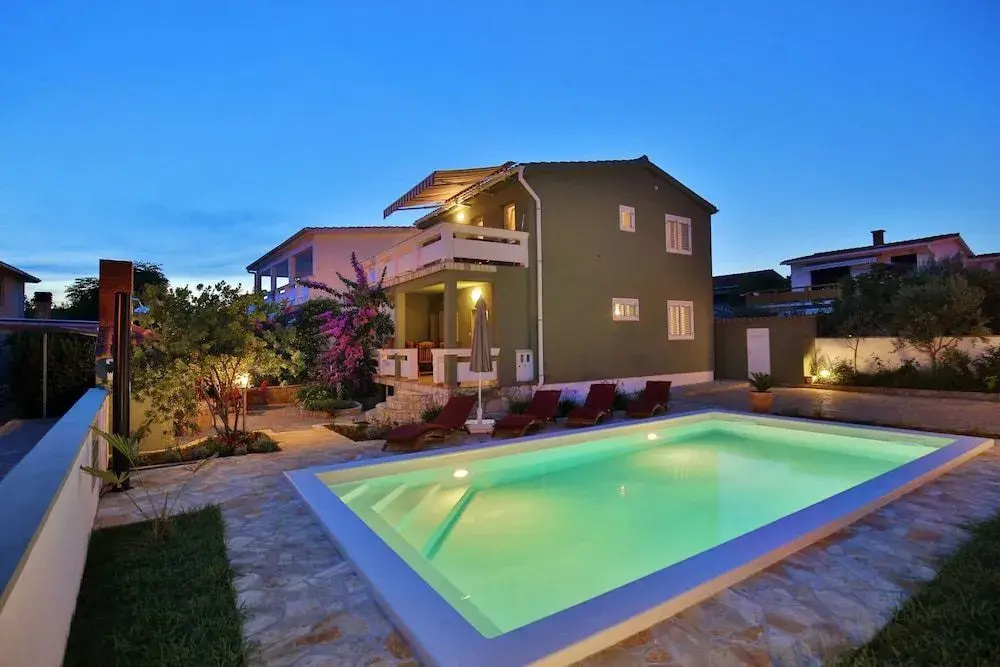 Villa Maraschino