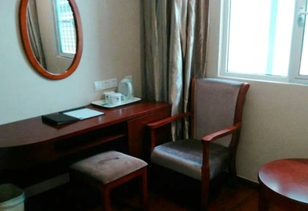 Greentree Inn Wuxi New District Shengang World Exp