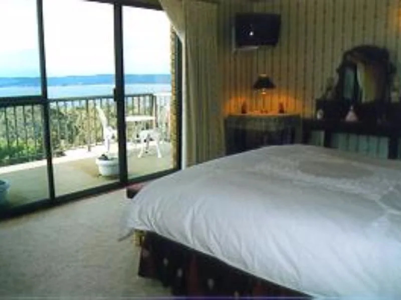 Eden Bed & Breakfast