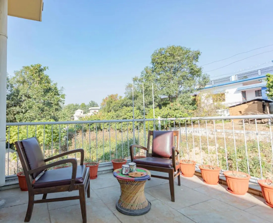 SaffronStays Kaivalya - pet-friendly sustainable mudhouse