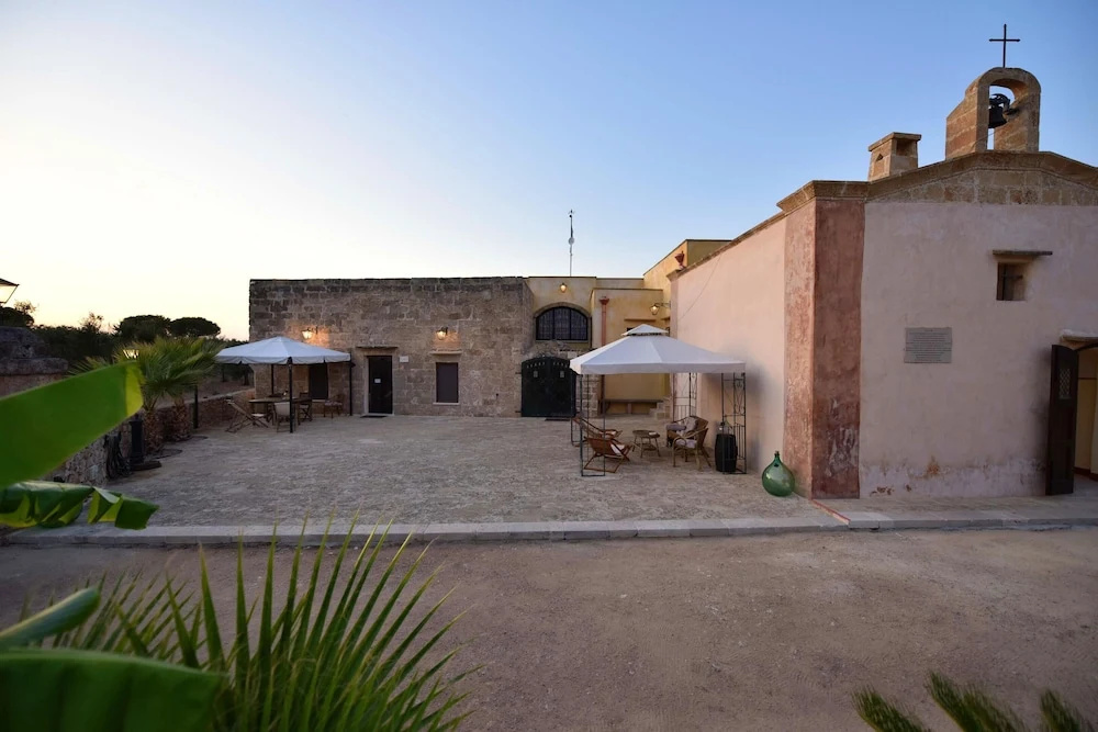Studio In Sannicola With Furnished Terrace And Wifi 3 Km From The Beach