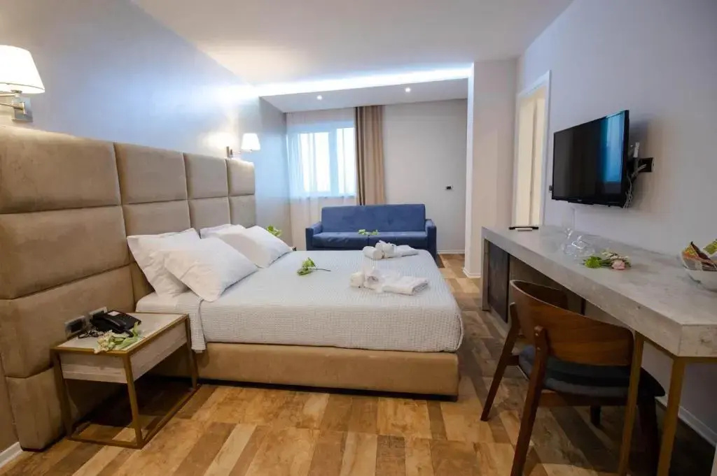 Blue Marine Beach Hotel