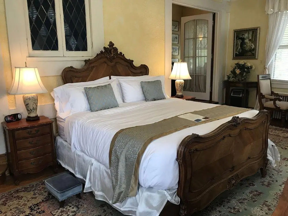 Gramercy Mansion