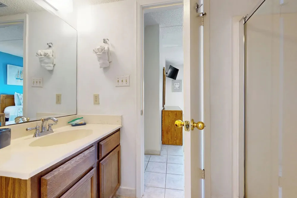 3BR w/ Gulf Views & Pool: Suntide III - Unit 808