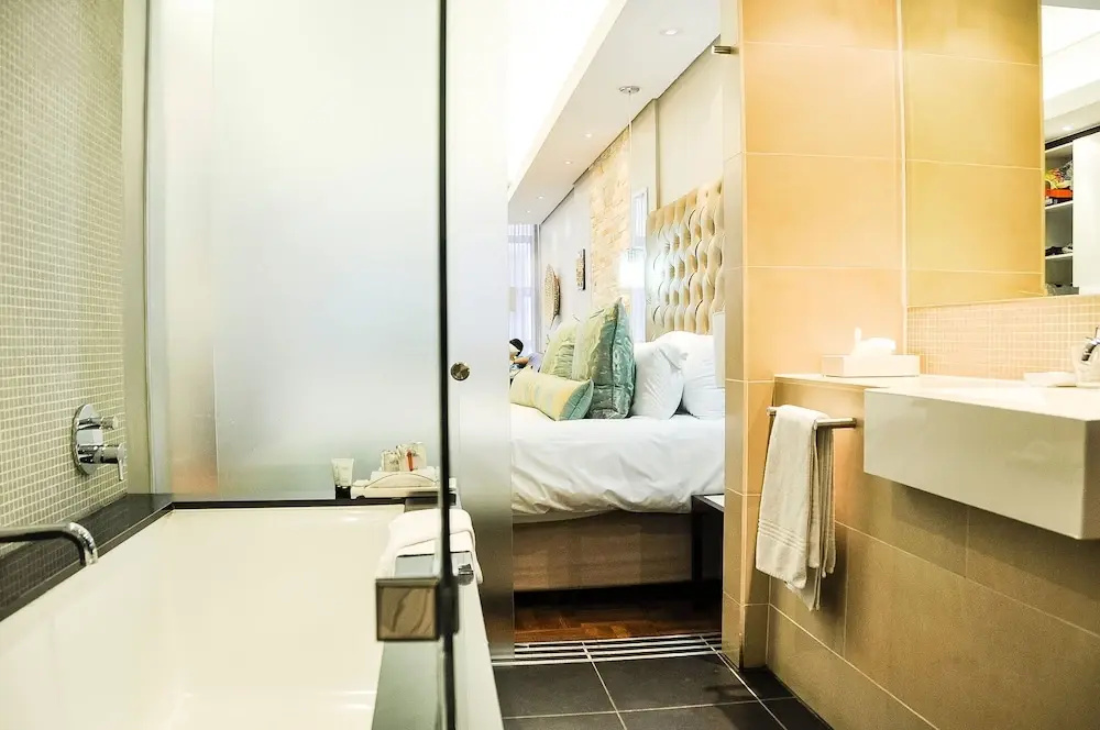 Modern Studio in Mandela Rhodes Place