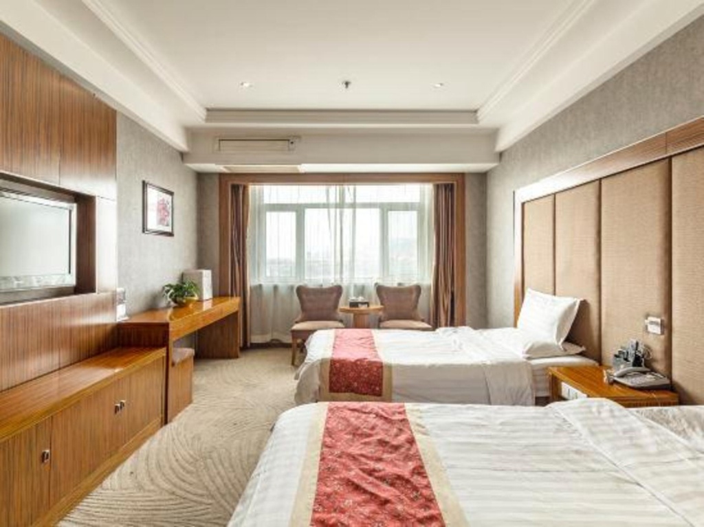 Jinhai Zhichun Hotel