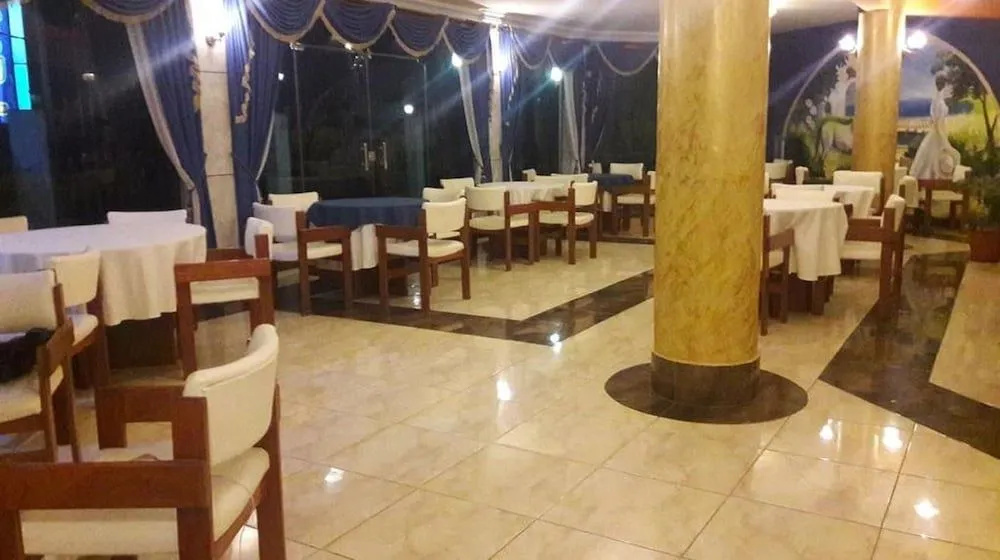 Hotel Lago Azul