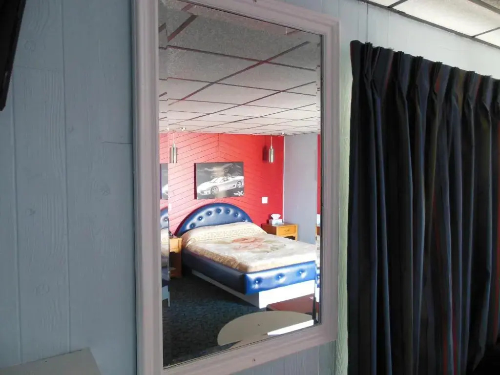 Motor Court Motel