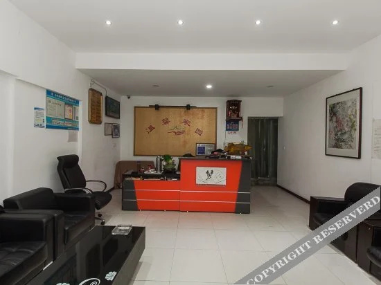 Yabo Express Hostel