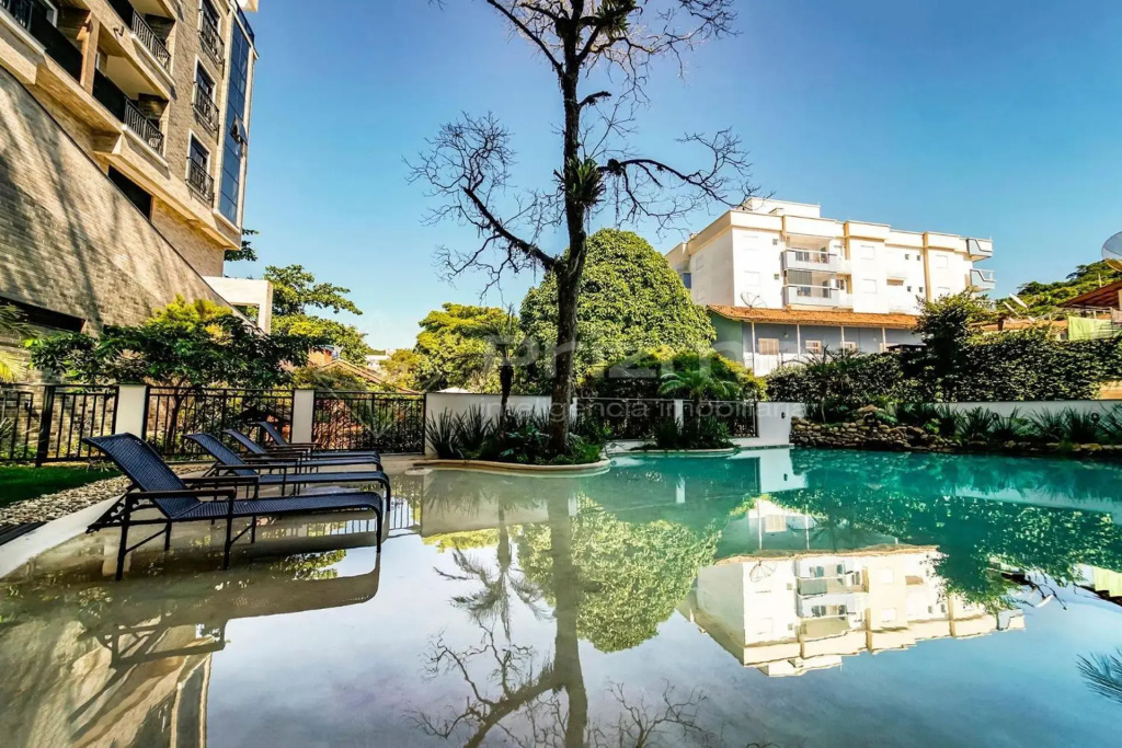 306 Bl 03 - WaldGarten Bombinhas - 50 m do Mar e Frente Avenida - Condomínio de Alto Padrão - Piscina - Academia - Salão de jogos