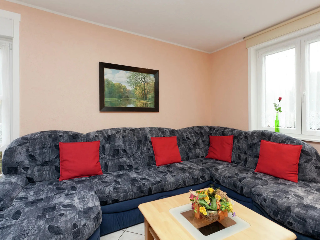 Ferienhaus mit Wellnessbereich in Elend
