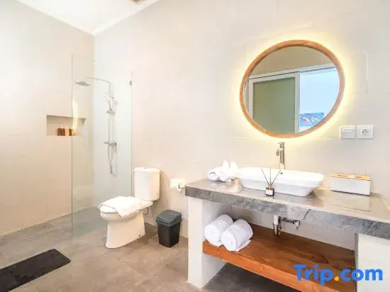 NEW 3BR Villa in Berawa w/ Private Pool Fast Wi-Fi