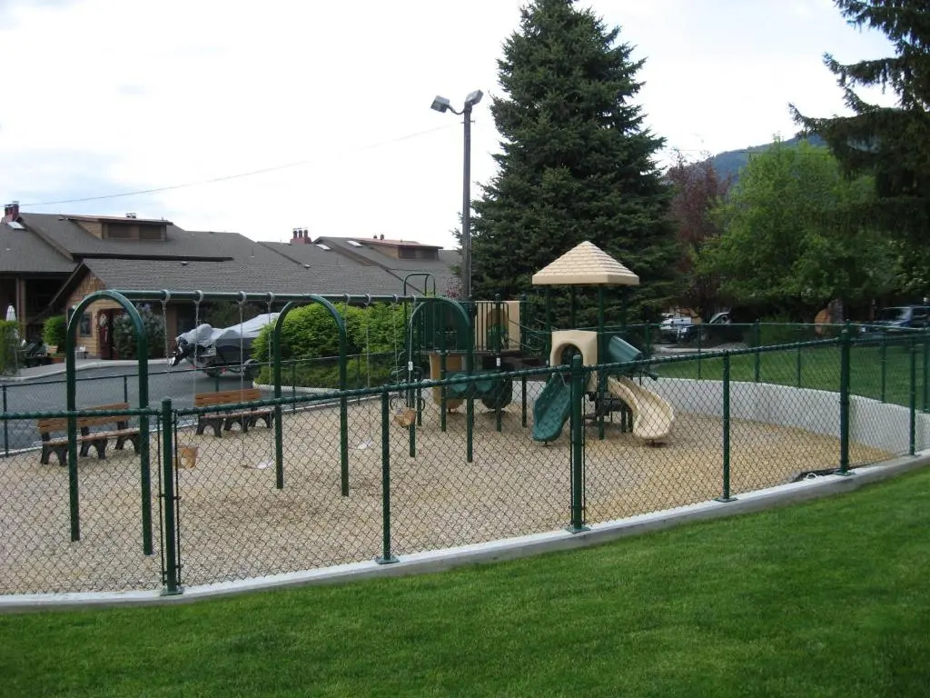 Pend Oreille Shores Resort