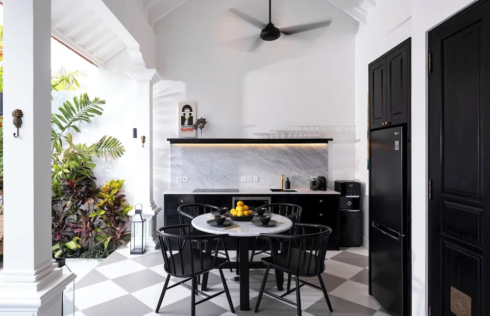Martini Beachside Villa 1