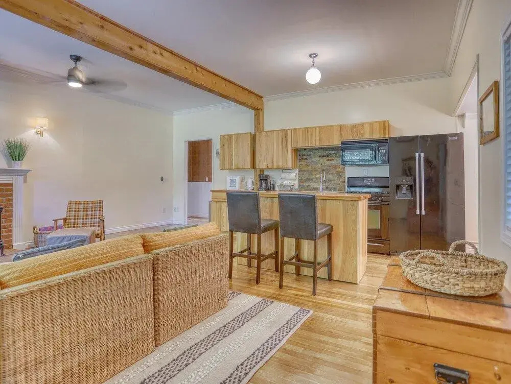 Twin Cedars Getaway