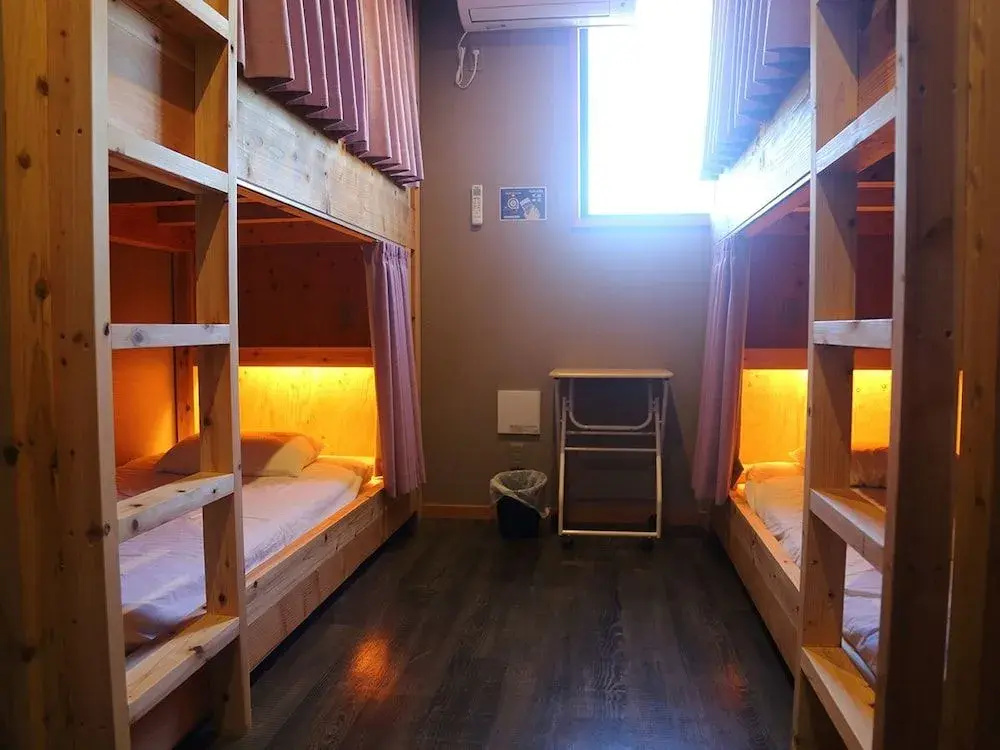 HOSTEL Co-EDO