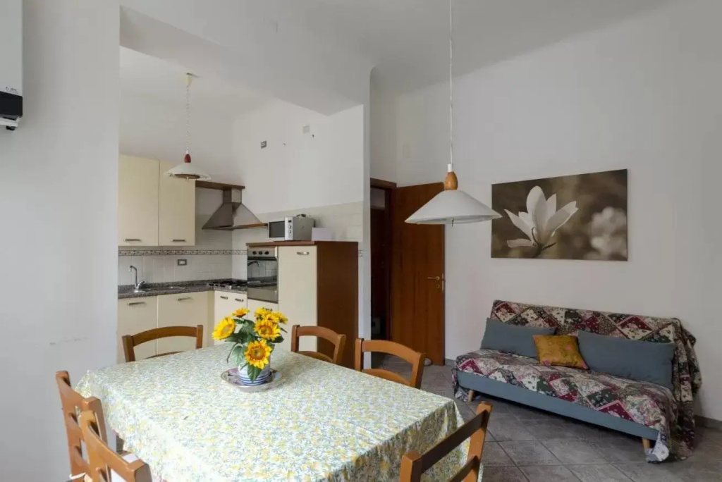 ALTIDO Homey 2-BR Family Flat next to the beach