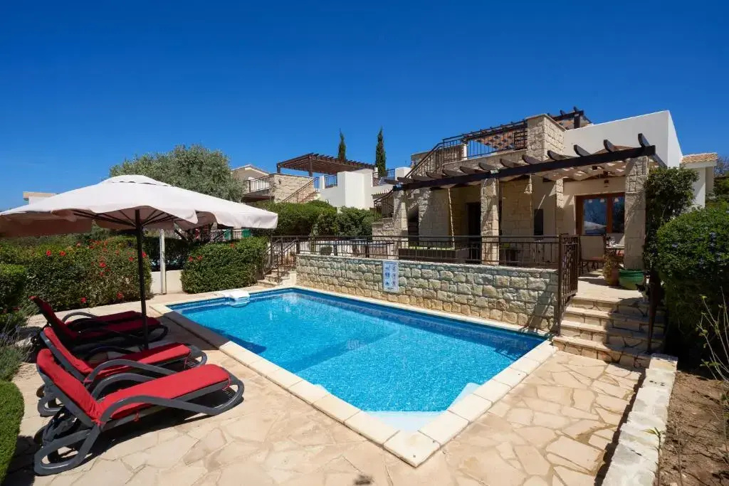 3 bedroom Villa Athina with private pool and golf views, Aphrodite Hills Resort