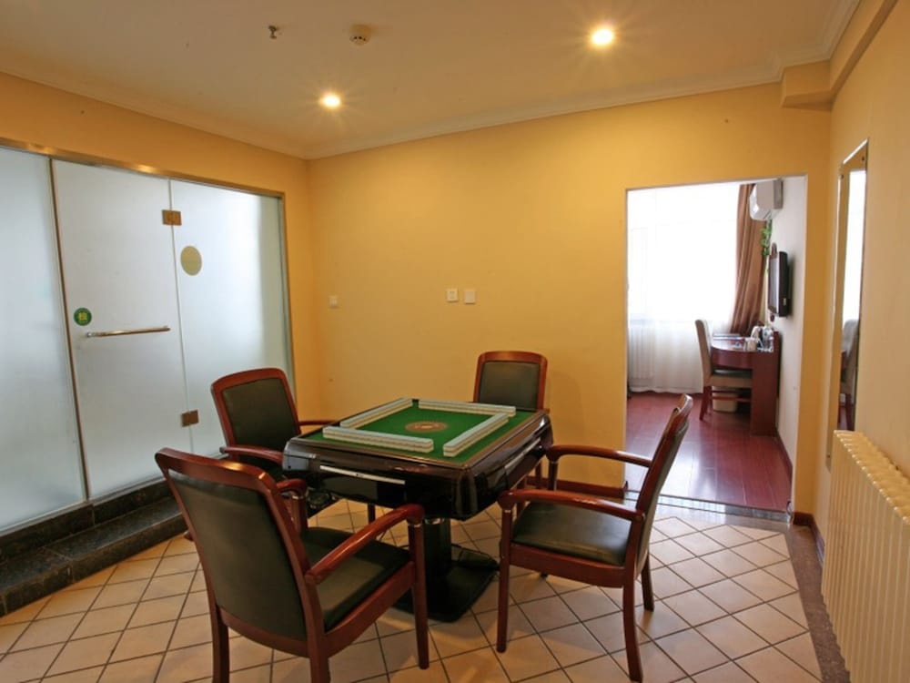 GreenTree Inn Qinghuangdao Sun City Hotel