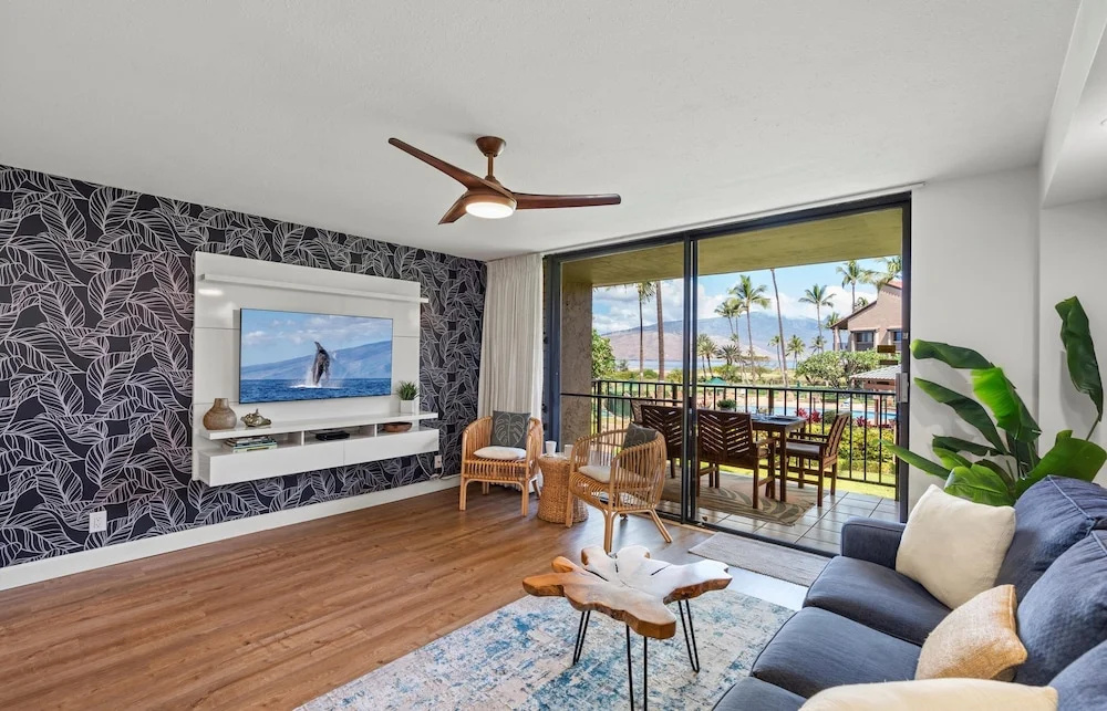 Luana Kai C203 1 Bedroom Condo