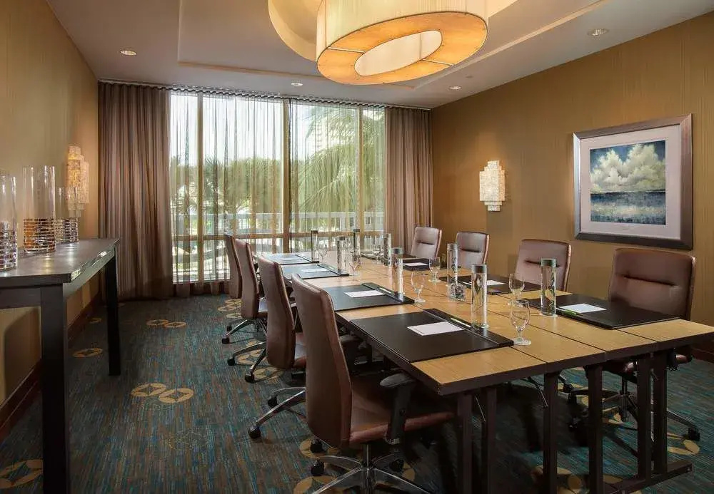 Courtyard by Marriott Oceanside Fort Lauderdale Beach