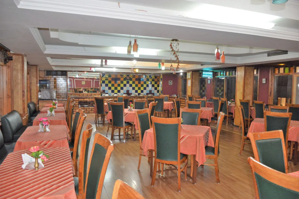 Snow Valley Resorts & Spa Manali