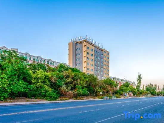 Korla Apricot Business Hotel