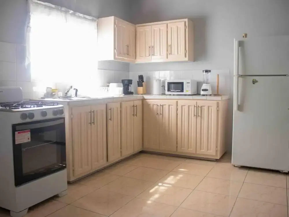 Apt 2 Stylish 2 bed Cosy and Comfortable