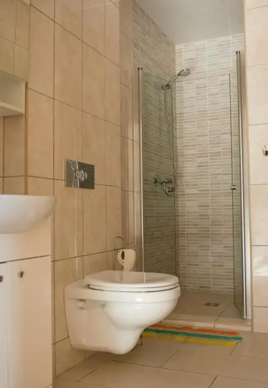 Sveciu Namai Uzkanave