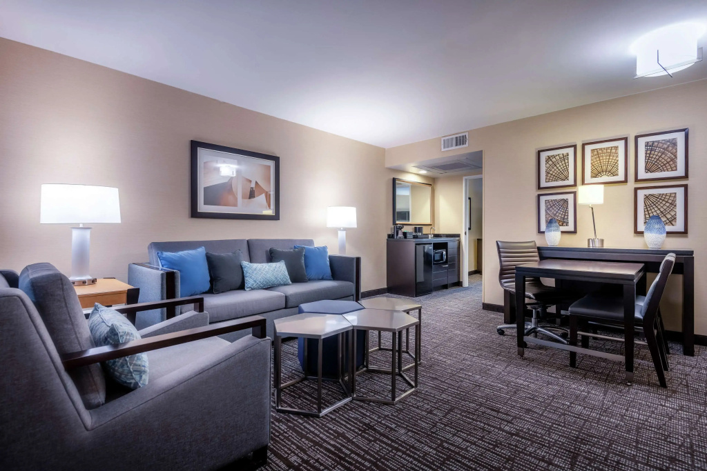 Embassy Suites Los Angeles - International Airport/North