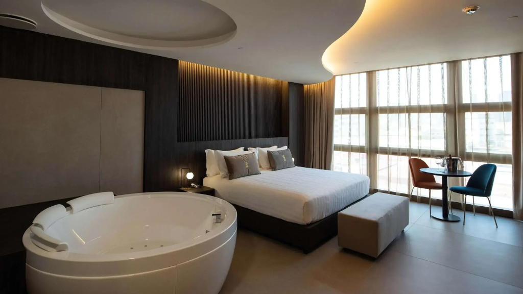 Gold Tower Lifestyle Hotel