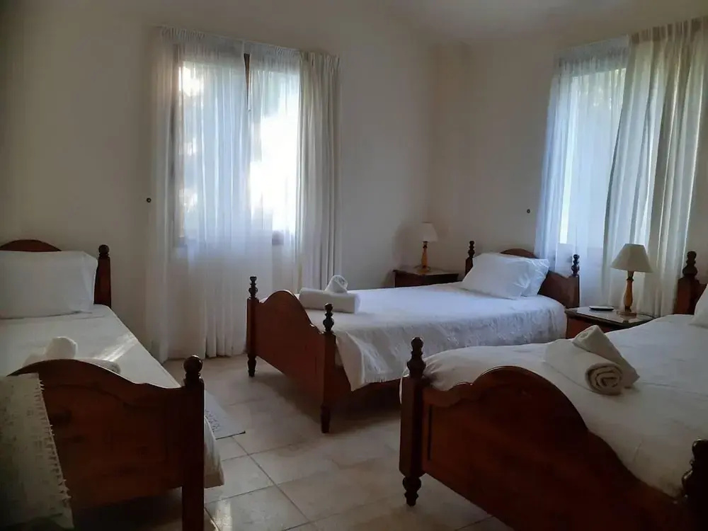 Remarkable 5-bed Villa in Miliou Village Paphos
