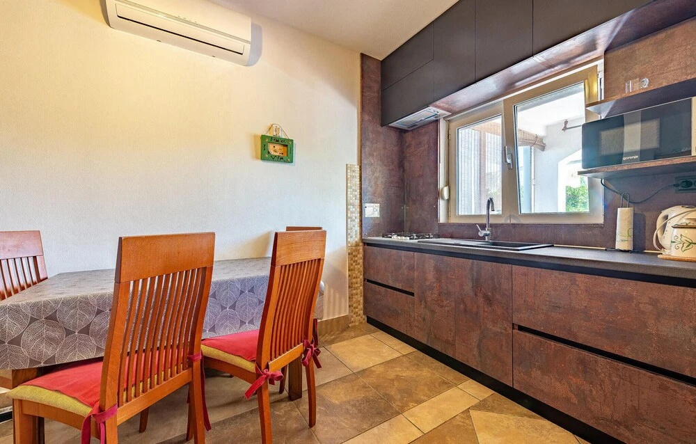 Nice Apartment in Vir With 1 Bedrooms, Wifi and Outdoor Swimming Pool