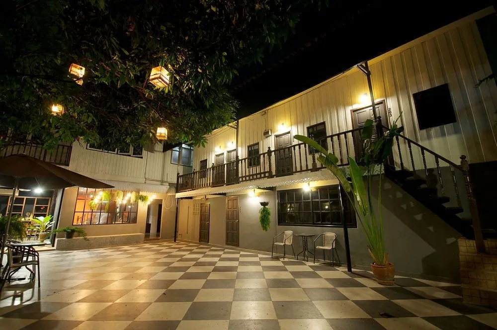 Nacornhostel Nil