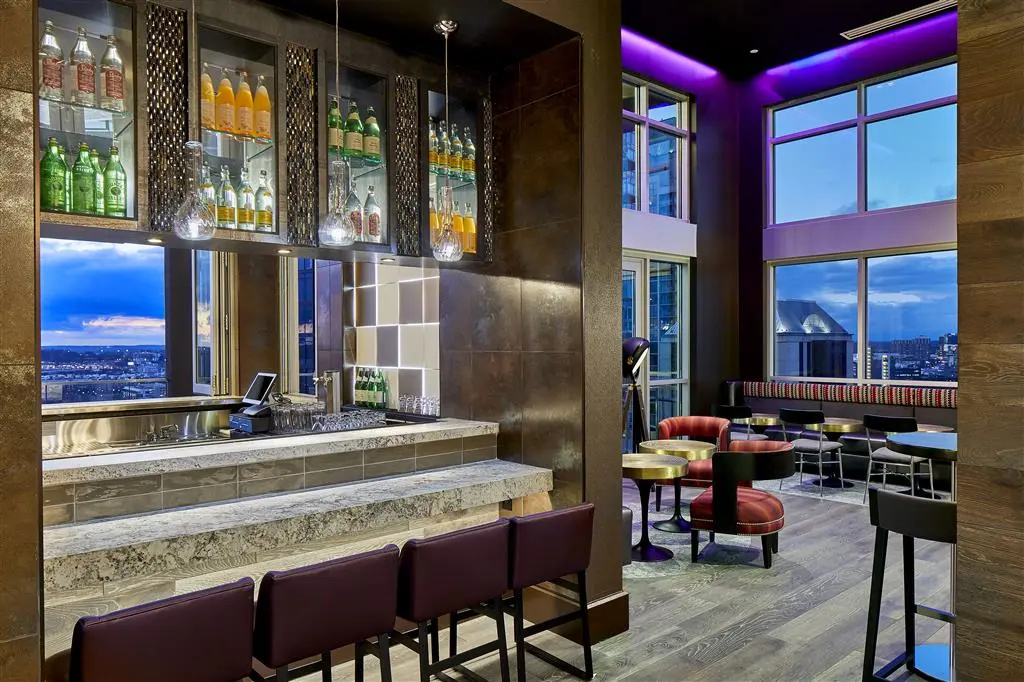 Hampton Inn & Suites Atlanta Airport West Camp Creek Pkwy