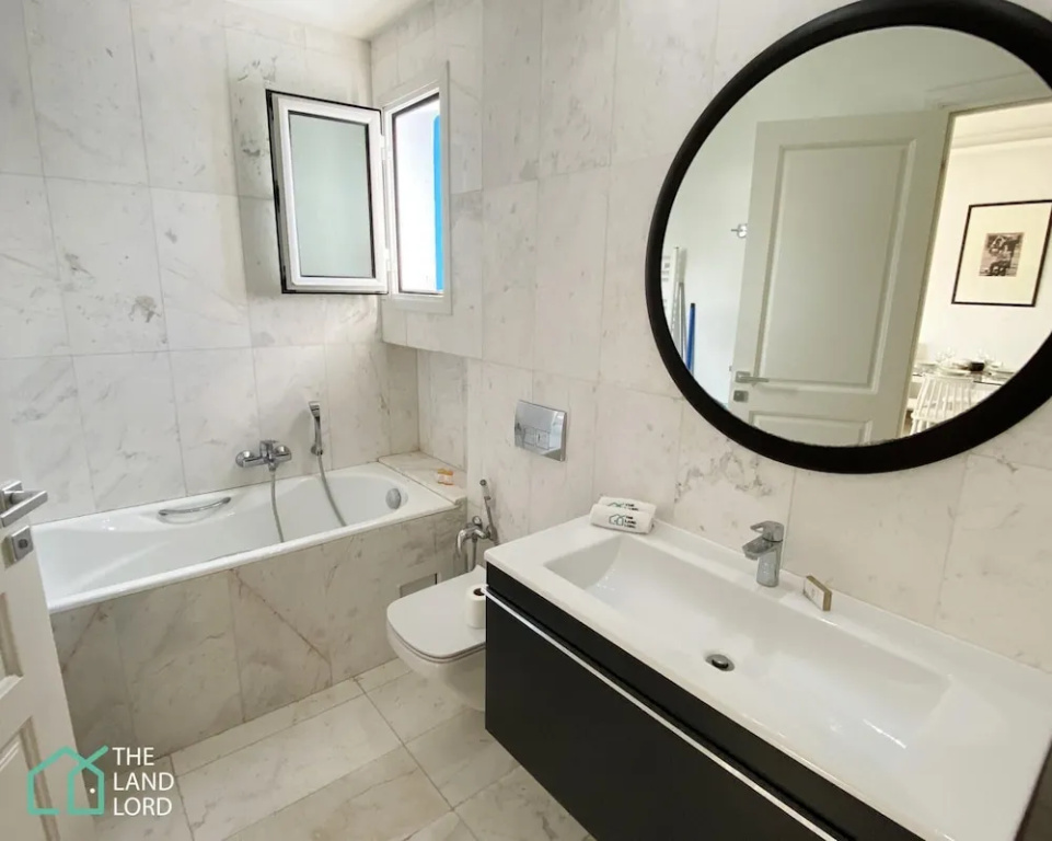 Le Safran apt r nov Spacieux et Central Marsa