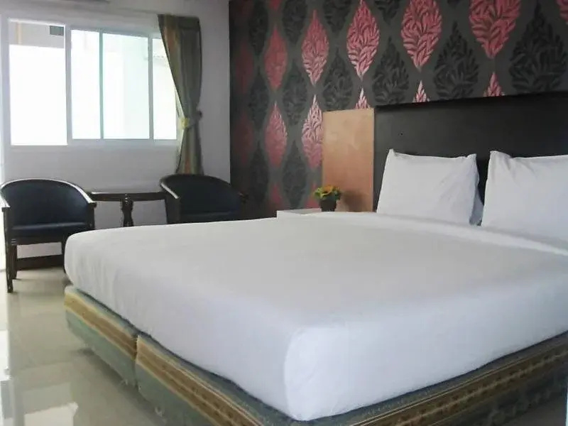 Orange Grand Hotel